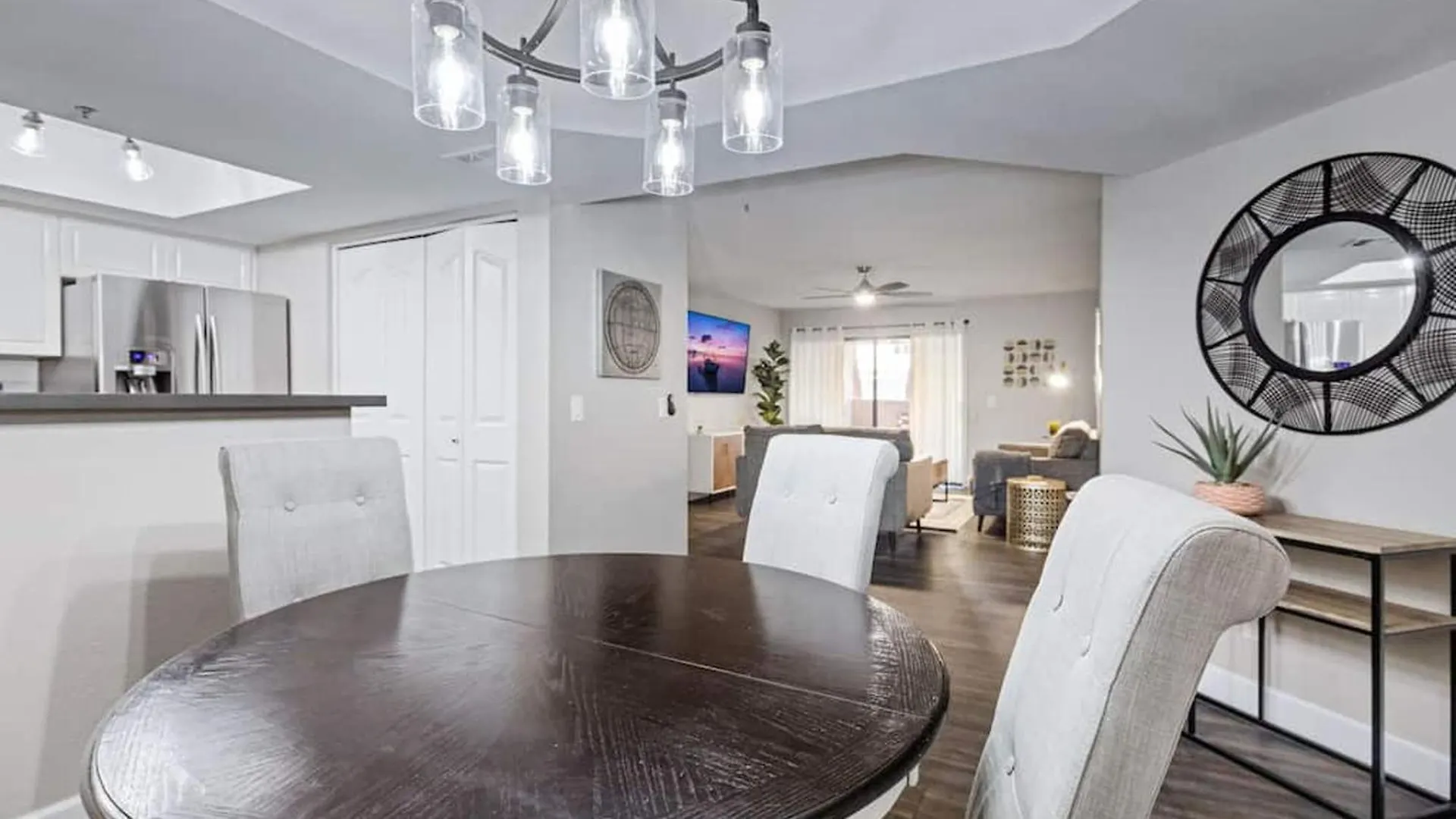 Holiday home Beautiful Newly Remodeled 2-Bdrm Biltmore Condo Phoenix