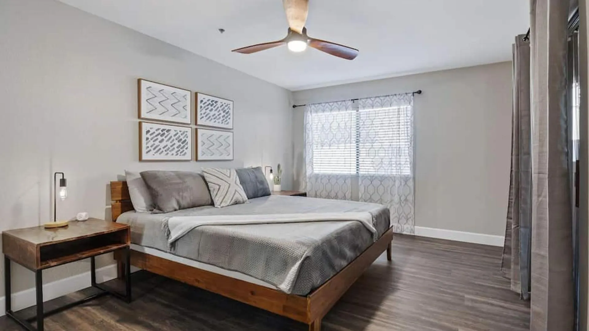 Holiday home Beautiful Newly Remodeled 2-Bdrm Biltmore Condo Phoenix United States